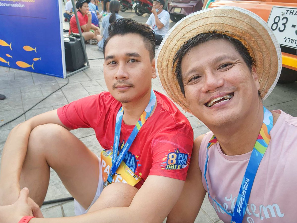 NinjaTooK's tweet photo. 🐟 ลุงตุ๊ก และ ผองเพื่อน ที่งาน ปลาทูมินิ-ฮาล์ฟมาราธอน ครั้งที่ 8 🫶 ดีใจที่ได้เจอกันครับ 🥰
#ปลาทูฮาล์ฟมาราธอน8
#ปลาทูฮาล์ฟมาราธอน
#PlatooHalfMarathon
#Pla2HalfMarathon
#Pla2HalfMarathon2024
#Platoo8 #วิ่งปลาทู
#Platoo #pla2
#วิ่งจนปลาทูหน้างอ
#tookkyrun https://t.co/QVBRQoKndg