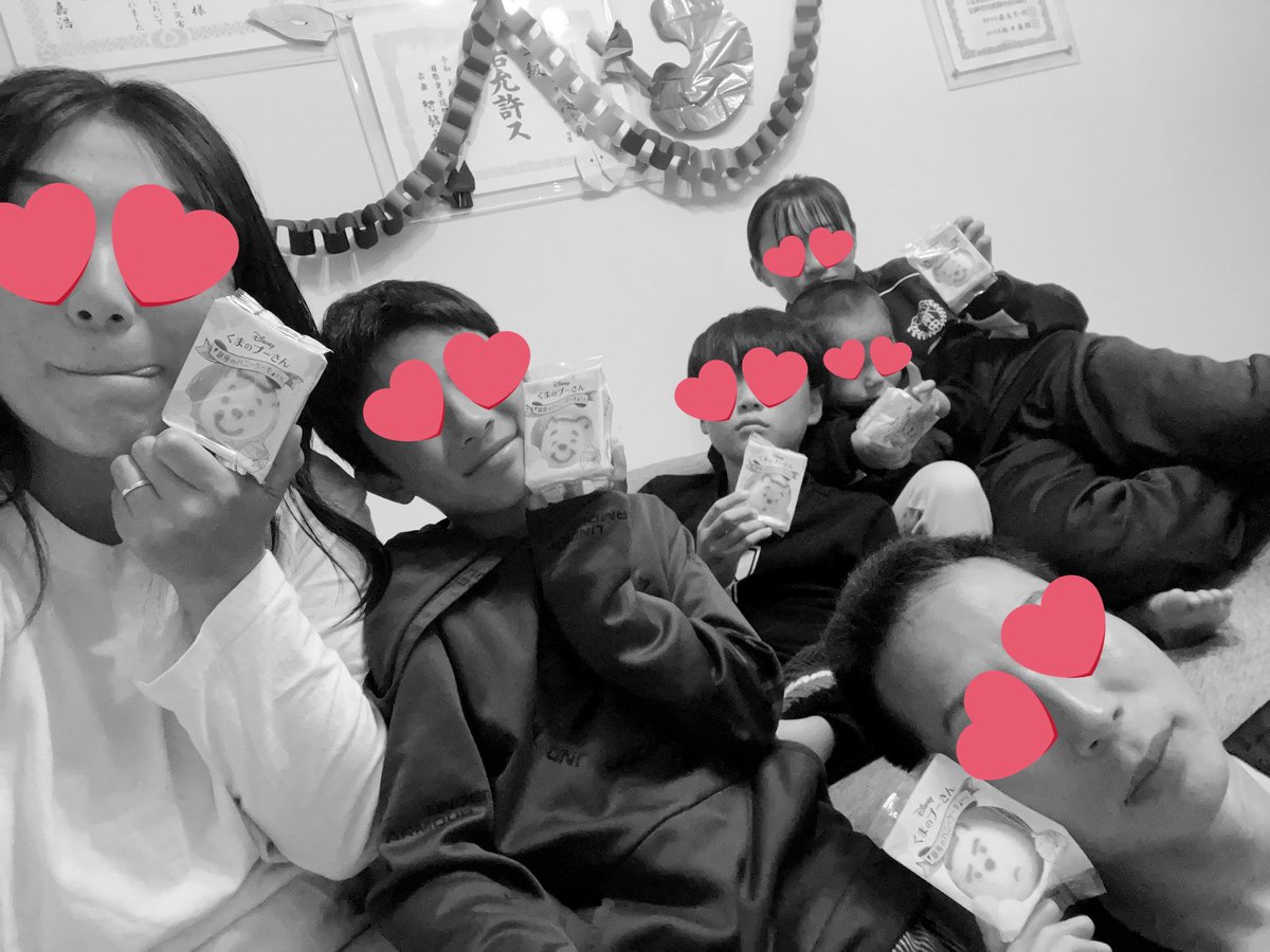 MKSMmamaM's tweet photo. 夢が一つ叶いました🌈家族に感謝♡
#ニューボーンフォトグラファー 
https://t.co/cbm6ZGGzog https://t.co/K5Nn5YZPHX