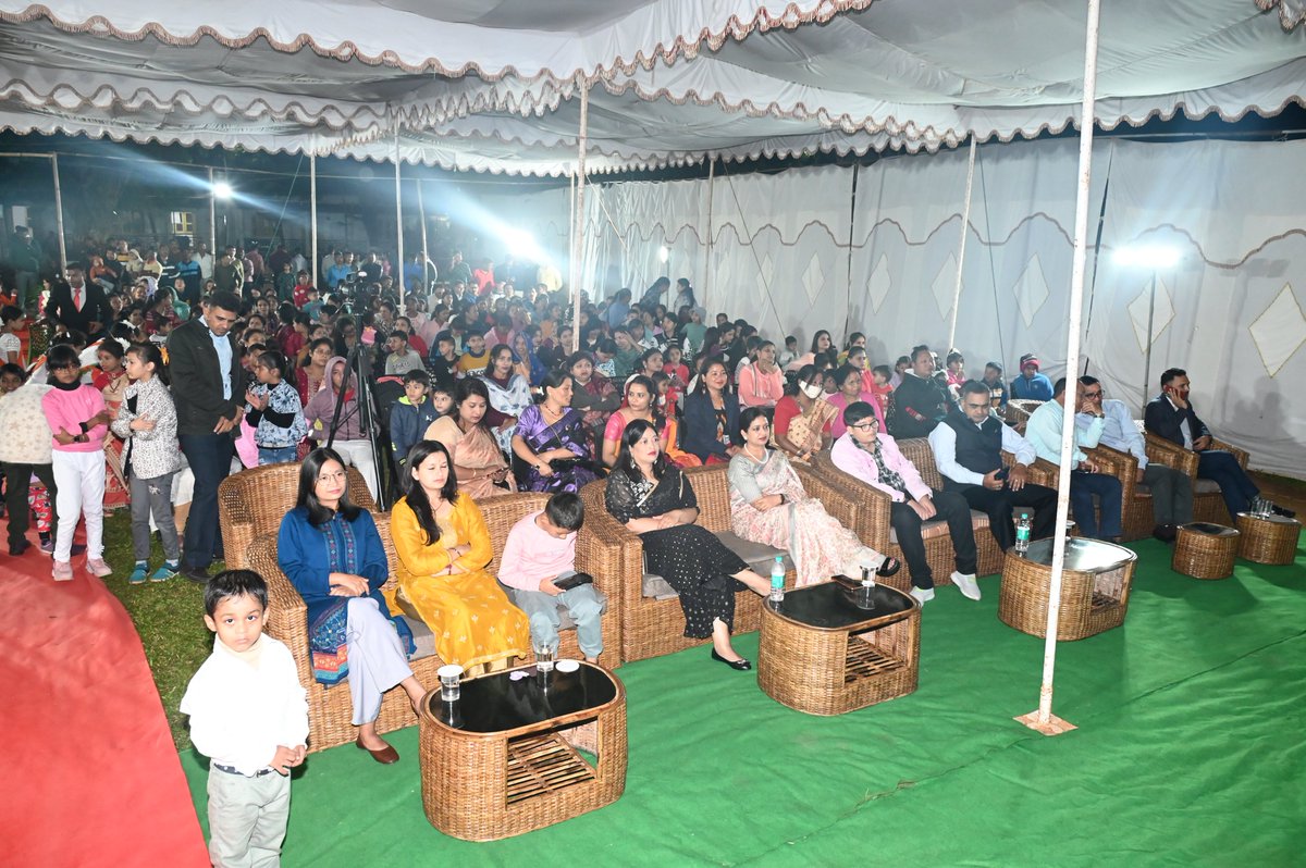 1BnSSB_INDIA's tweet photo. On dated 24/11/2024 1st Bn SSB Sonapur organized Cultural programme on the observance of the Communal Harmony Campaign and Fund Rising Week from 19th to 25th November 2024 at Bn Hqr SSB Sonapur.
#Communalharmonyweek
@SSBFTRGUWAHATI_ 
@SSB_INDIA https://t.co/NyuHOx0tVy