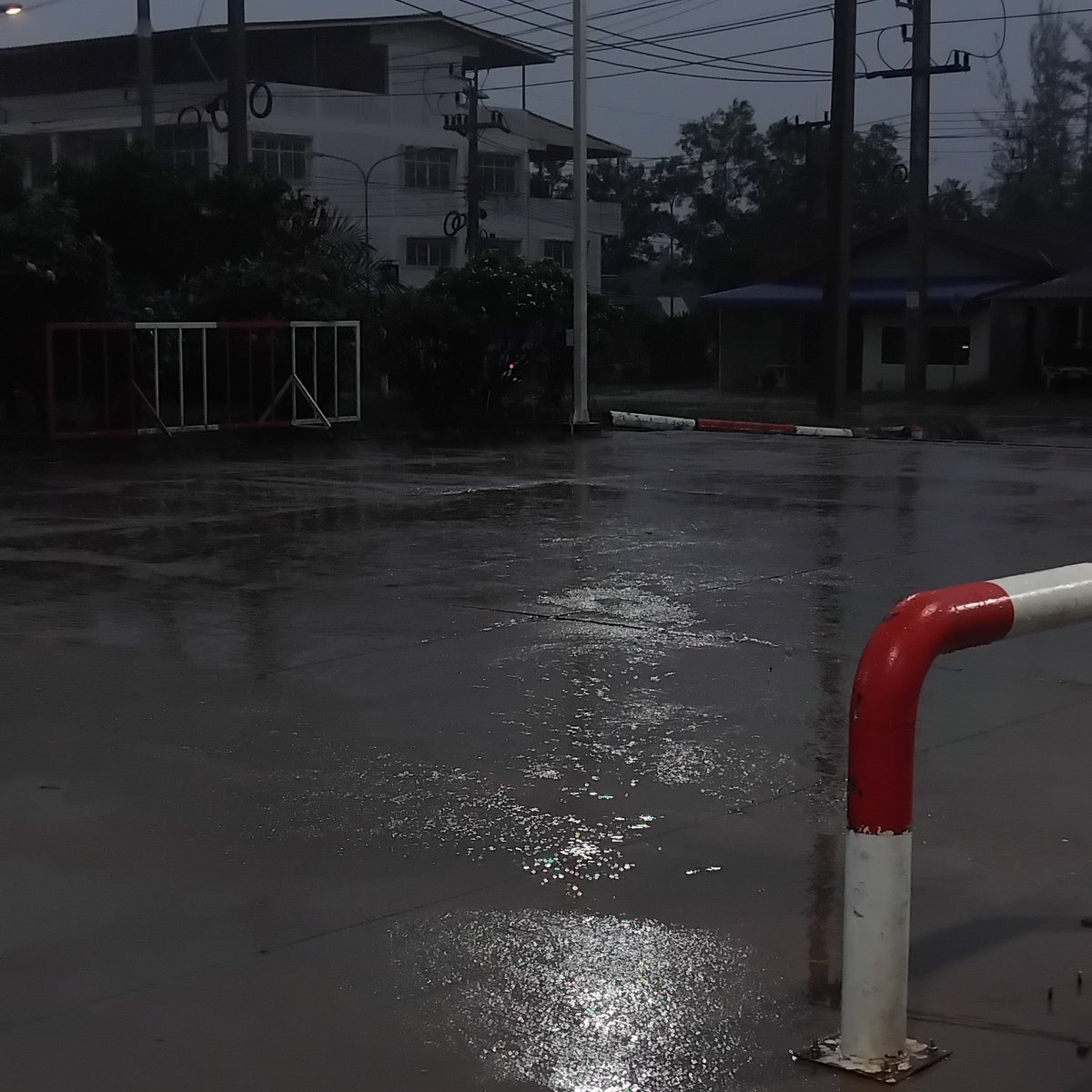 🌧