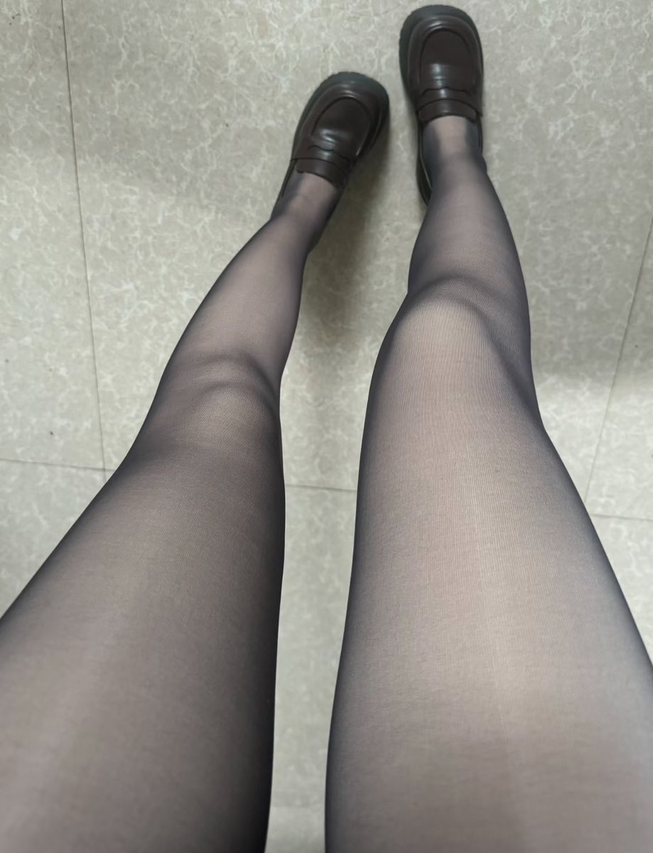 Cilicilimm's tweet photo. 冬天了 #horny  #cumtribute #cocktribute #bbc #反差 #性瘾  #射屏 #出卖 #女神 #反差婊 #榨精 #意淫 #评价 #打分 #腿 https://t.co/oEXbyeXEuw