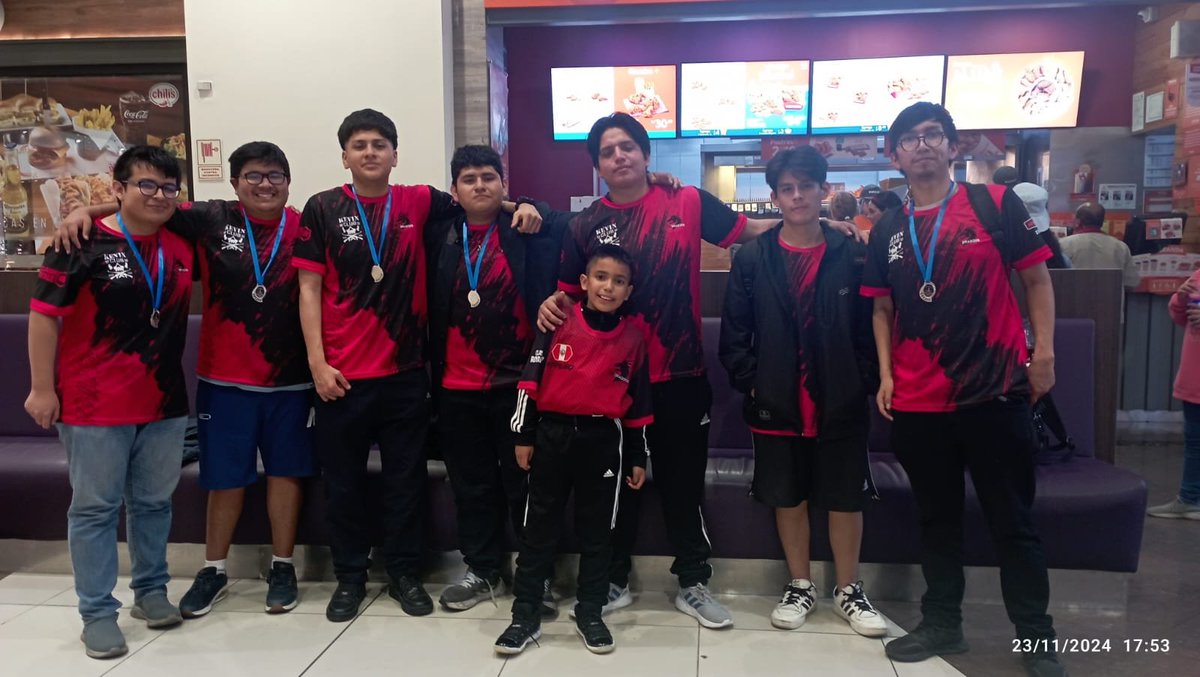 Red Dragons (@redragons01) on Twitter photo #CR | SUBCAMPEONES ✨
Conseguimos un historico Top 2 presencial en la <a href="/RoyalEliteLeag/">Royal Elite League</a> que se logró a base de mucho esfuerzo y compromiso 🔥
Fue una agradable experiencia, gracias por su apoyo 🇵🇪💪
#ContigoRD #CR | SUBCAMPEONES ✨
Conseguimos un historico Top 2 presencial en la <a href="/RoyalEliteLeag/">Royal Elite League</a> que se logró a base de mucho esfuerzo y compromiso 🔥
Fue una agradable experiencia, gracias por su apoyo 🇵🇪💪
#ContigoRD