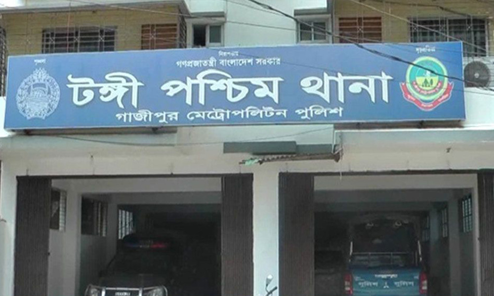 সেফটিক ট্যাংক বিস্ফোরণ : প্রাণ গেল ভাইয়ের, আহত বোন