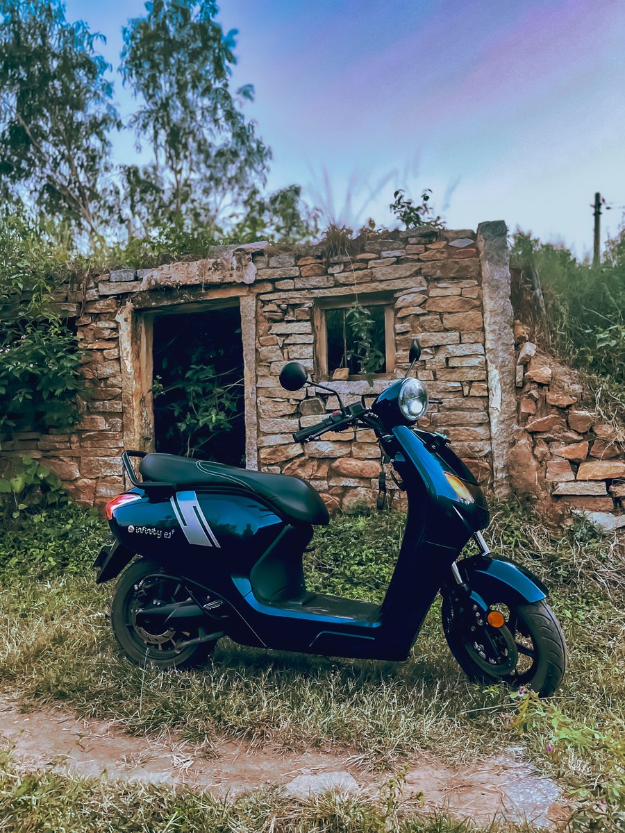 vivekanandahr's tweet photo. Scooters not in traffic :) https://t.co/ilBO05k65q