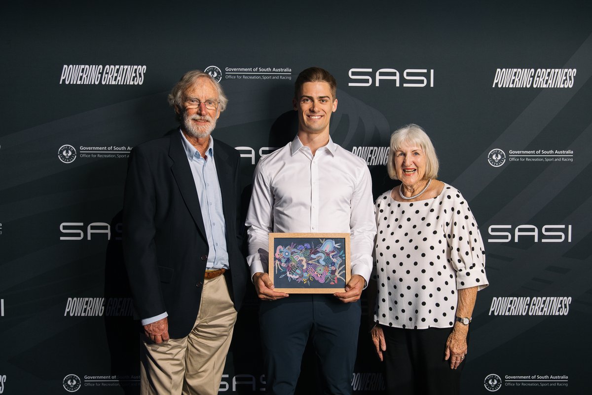 On Friday night, the State’s top athletes, coaches and high-performance staff were honoured at the 2024 SASI Awards ✨

Each winner was presented with artwork painted by Caitlyn Davies-Plummer - a proud Barkindji woman.

View all the winners 👉 bit.ly/3B9hR30