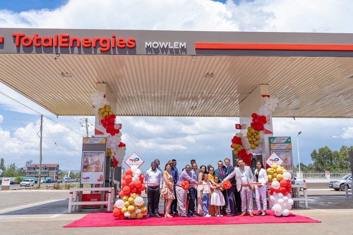 TotalEnergiesKE's tweet photo. 🎊🥳Station Launch Alert🎊🥳

Officially welcomed our customers to TotalEnergies Mowlem in Kisumu!

Our products &amp; services closer to you, our customers!

#NewStations #NewServices #TotalEnergies https://t.co/xZ8G70vY4e