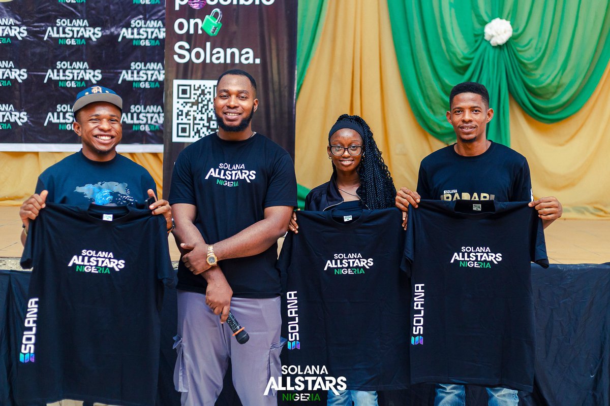 iyke395's tweet photo. @AllstarsNG returned for the 4th Time in the City of Uyo

It was very interactive and engaging   
with my Electrifying Audience 

Talking about Portfolio management and NFTs

While we Also Onboarded New Giga Chads into @solana

#SolanaAllstarsNG
#LiveInUyo https://t.co/lHLlnNMr0I