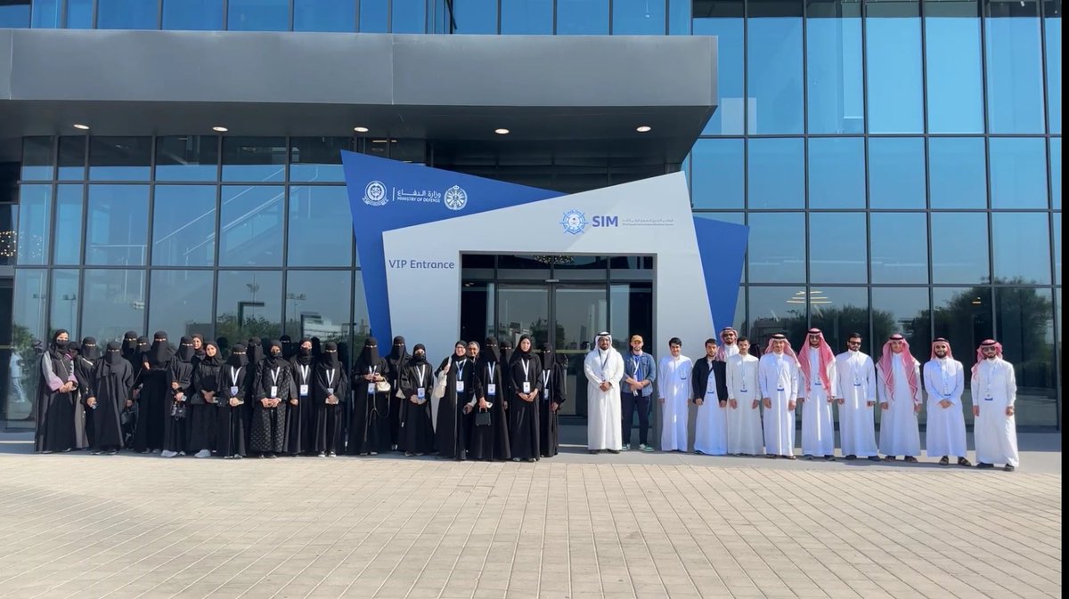 د.عبدالله البوعلي (@drabdulalbuali) on Twitter photo تشرفت بالمشاركة في #الملتقى_البحري_السعودي_الدولي الثالث من خلال جناح <a href="/KFUniversity/">جامعة الملك فيصل</a> ، حيث قدمت ورشة عمل نوعية استعرضت أبرز المشاريع البحثية التي أشرفت عليها خلال السنتين الماضيتين ضمن سلسلة أبحاث متقدمة لطلاب الماجستير والبكالوريوس في أمن الطائرات بدون طيار العسكرية وطرق حمايتها! تشرفت بالمشاركة في #الملتقى_البحري_السعودي_الدولي الثالث من خلال جناح <a href="/KFUniversity/">جامعة الملك فيصل</a> ، حيث قدمت ورشة عمل نوعية استعرضت أبرز المشاريع البحثية التي أشرفت عليها خلال السنتين الماضيتين ضمن سلسلة أبحاث متقدمة لطلاب الماجستير والبكالوريوس في أمن الطائرات بدون طيار العسكرية وطرق حمايتها!