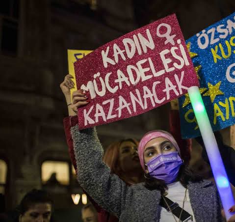 Bugün, 25 Kasım Kadına Yönelik Şiddete Karşı Uluslararası Mücadele Günü.