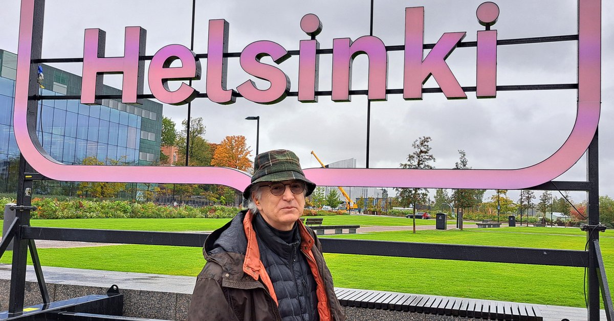 ‘Finland is the world leader in magnetoencephalography (MEG) and transcranial magnetic stimulation (TMS)’, says Nikos Makris, who just visited Aalto for a year. 

Thank you Risto Ilmoniemi for hosting the research visit!