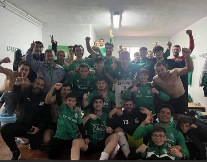 CPBELENENSE's tweet photo. +3 victoria de equipo y de las que gustan!! Este equipo aún no ha dicho su ultima palabra,lo que los define EQUIPO!!! vamos 💪🍍 https://t.co/6V9Tgk2e0w