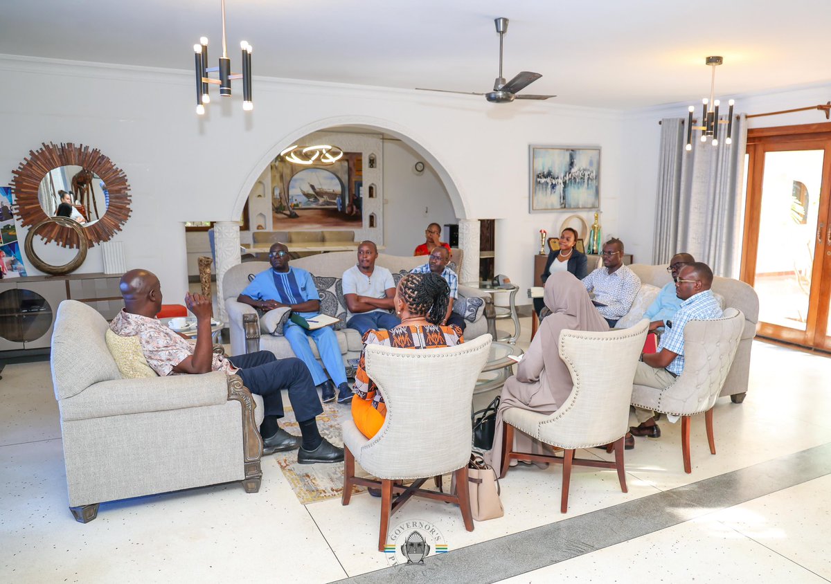 Today, I had the honor of hosting the leadership of the Kenya Institute of Supplies Management (KISM), including Chairman Mr. John Karani MBS and CEO Mr. Kenneth Matiba, along with Council Members Mr. Nthusi and Mr. Muema. KISM has expressed interest in forging a partnership with