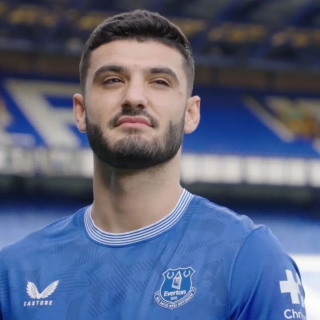 ALBfootball's tweet photo. Armando Broja returns to the field TONIGHT🤩🇦🇱

Watford U21 🆚 Everton U21

20:00 CET https://t.co/CDMZMv1d6i