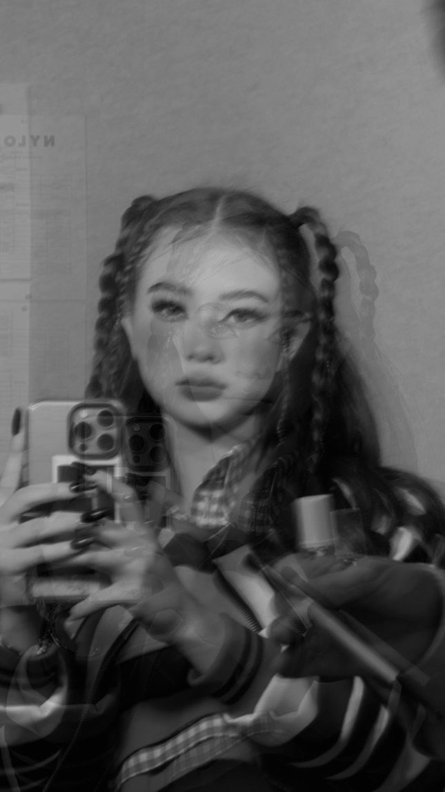 al1yosaurus's tweet photo. #SofiaSmith — she baddie 🫦 https://t.co/CP6UN5BNLu