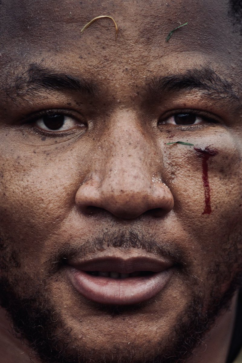 El jugador de la selección española de rugby <a href="/Thierryfuteu/">Thierry futeu</a> "Titi", ayer después del España - Estados Unidos en el Central de Madrid.