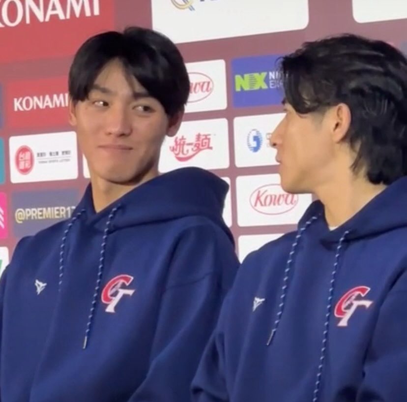 sakuryo719's tweet image. 台湾 vs 韓国の記者会見
晨威くんと傑憲さん

やはりうち晨威くんが好き❤️