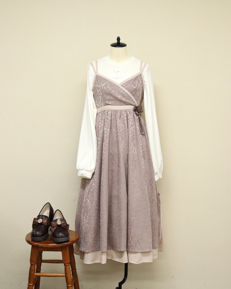 New Item☑︎ 11/26(火)販売START📢 🏷️チャイナキャミカシュクール  