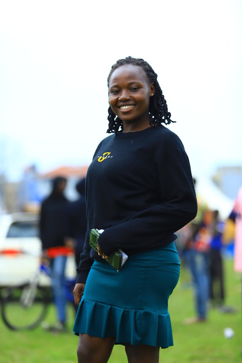 hillsfmkabale's tweet photo. Your Requests For The #ElevenAtEleven On Air Now With @McShammy97 //@LizzieHumble
Stream Live https://t.co/YJcyobBfFV
#hillsfmamtopm
#takingyoutothetop
#freshhitsforkigezi https://t.co/uU22F1wKcM