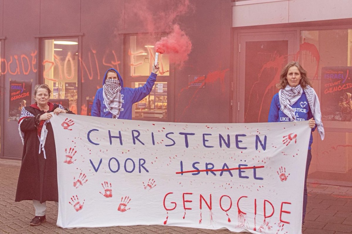 Deze 'Christenen' van @ChristelijkC hebben letterlijk met verve gehoor gegeven aan de oproep van Hamas om hun handvest kracht bij te zetten met steun voor de genocide tegen onschuldige Israëlische burgers. Het is walgelijk!

#christelijkcollectief #kairossabeel #hamas #islam