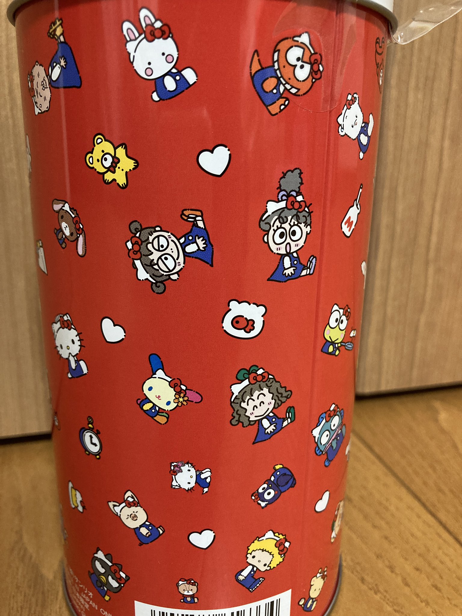 森永 ミルクココアスティック缶 ハローキティ50周年 森永 ミルクココアスティック缶 ハローキティ50周年