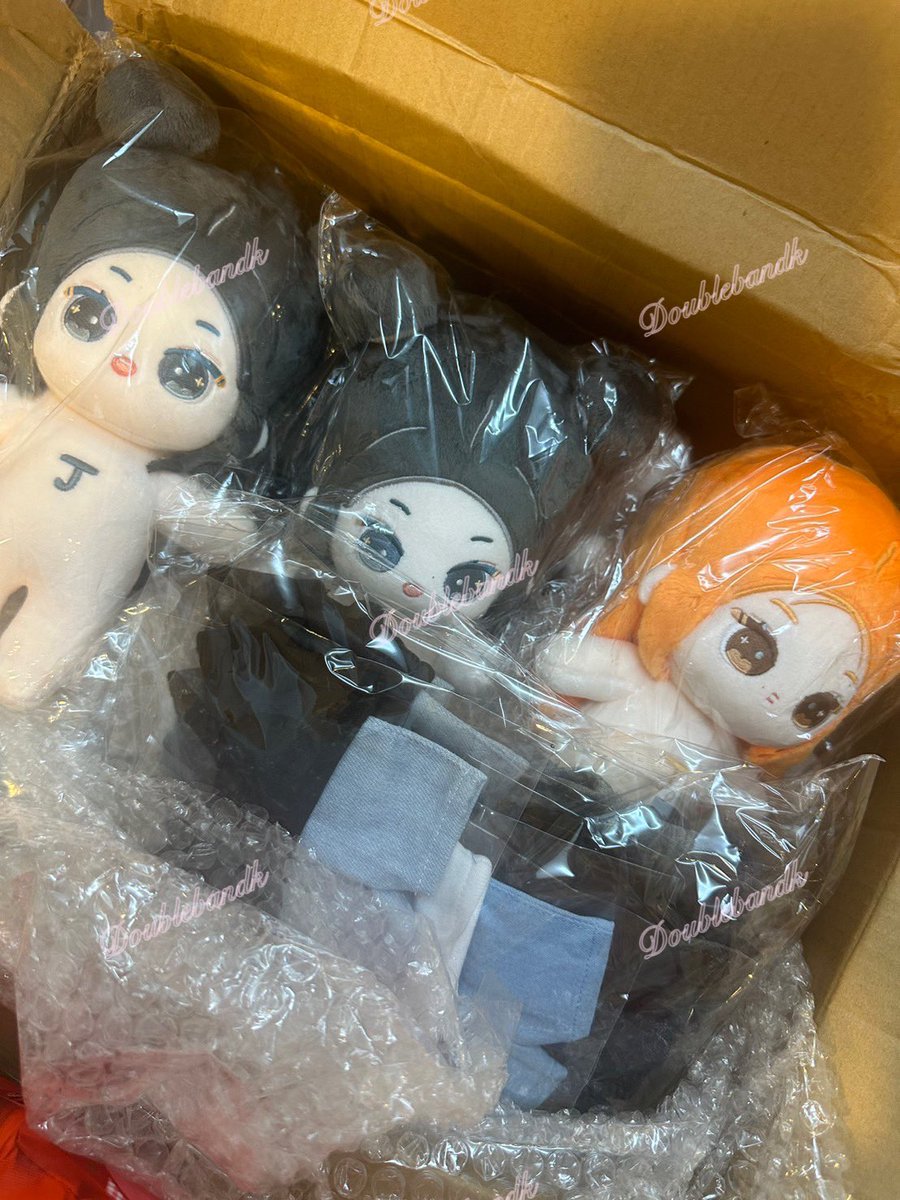 doublebandk's tweet photo. Update 💖 Lovesick Doll 
ถึงบ้านเราเรียบร้อยแล้วนะคะ หากลูกค้าต้องการเปลี่ยนที่อยู่ในการจัดส่ง ทัก DM มาได้ถึงวันที่ 26 ไม่เกินช่วงเที่ยงนะคะ 🙇🏻‍♀️🎀✨ #buabongkotupdate https://t.co/4AY4LIxOBm