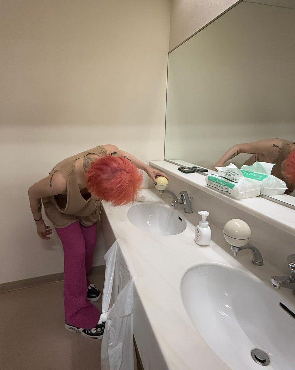 G-DRAGON INTERNATIONAL tweet media