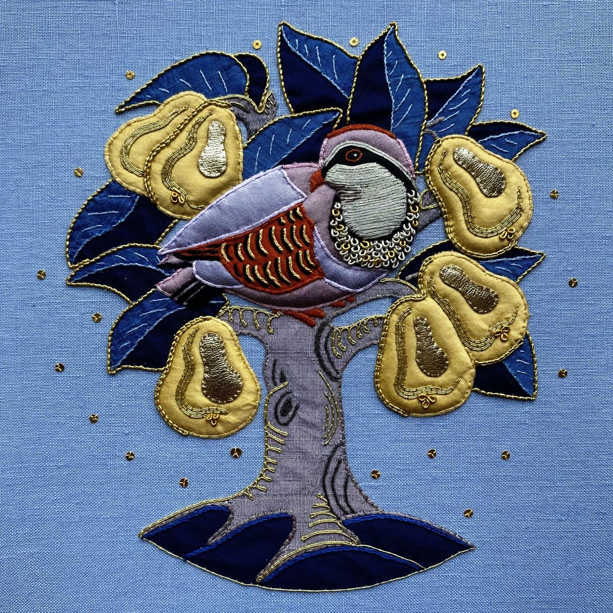 Royal School of Needlework tweet media