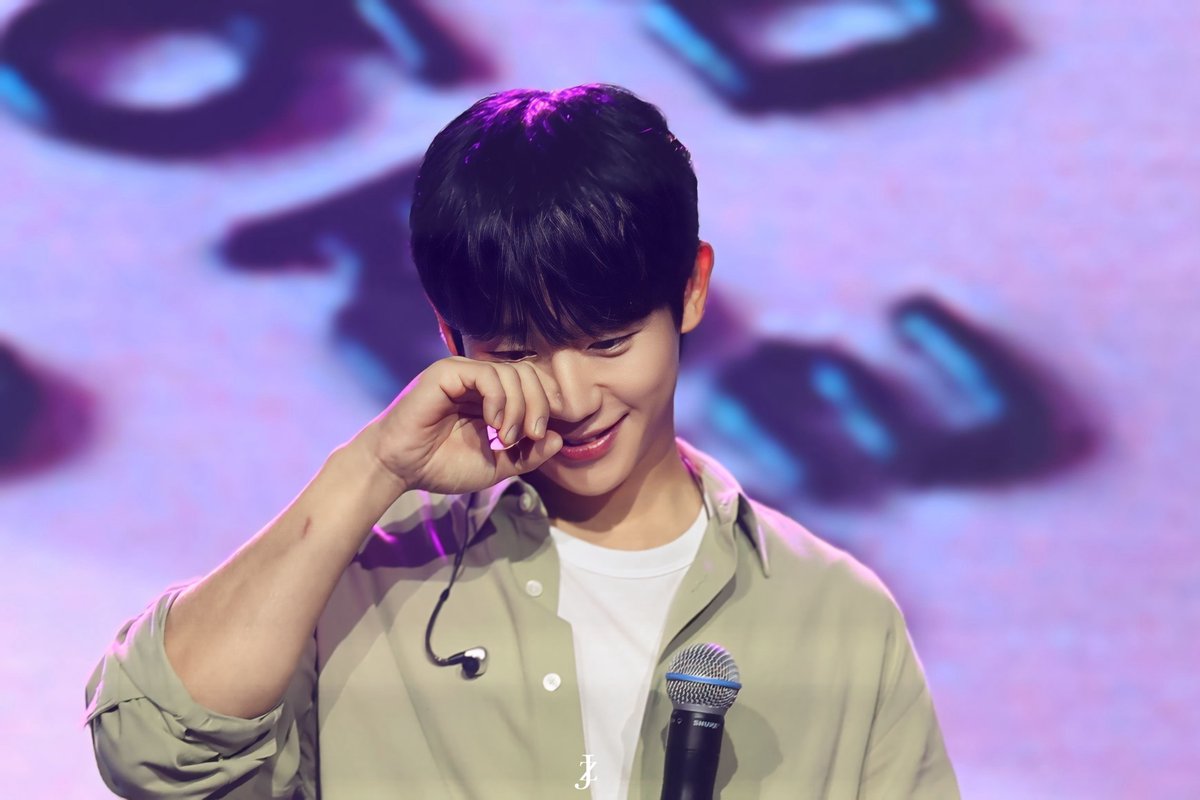 [241123] 정해인 JUNG HAE IN

JUNG HAE IN FAN MEETING ‘OUR TIME’ IN TAIPEI

해인과 함께
고마워요. 또 만나요.

#정해인 #JUNGHAEIN