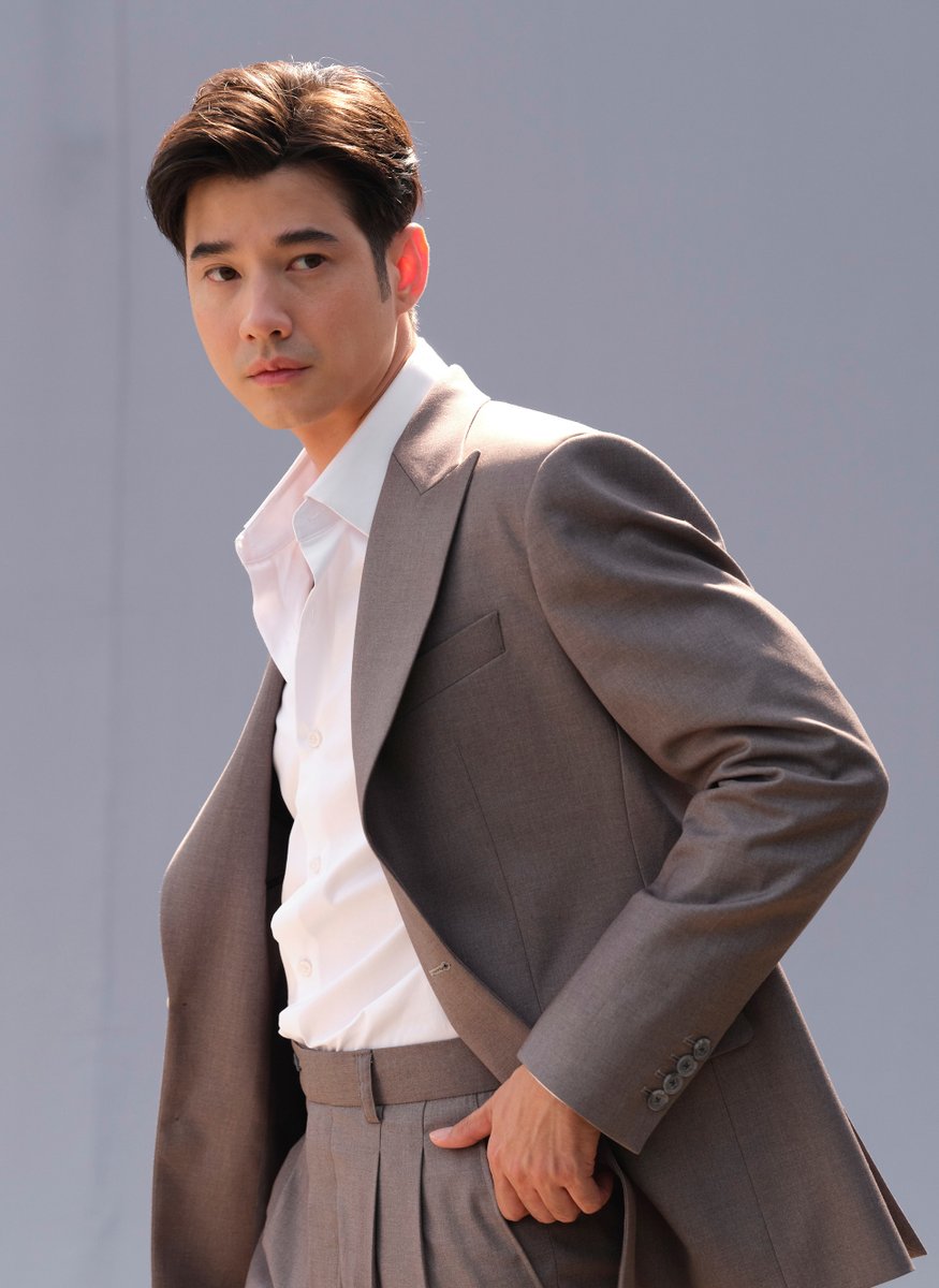 PRSocietyNews's tweet photo. เตรียมพบกับ #มาริโอ้เมาเร่อ พรีเซนเตอร์คนล่าสุดของแบรนด์ ทรอส (TROS) อังคารที่ 26 พ.ย.นี้ เวลา 17.30น. ณ ศูนย์การค้าสามย่านมิตรทาวน์ ชั้น G
#TROS #TROSPRO
#mariomaurer
ต่อให้จะมีกิจกรรมหลากหลายขนาดไหน แต่พระเอกหนุ่มอารมณ์ดี มาริโอ้ เมาเร่อ ก็ยังมือโปรในการดูแลตัวเอง เพราะมีตัวช่วยสุดโปรที่เข้ามาตอบโจทย์ไลฟ์สไตล์หลากหลาย เตรียมมาฟังเคล็ดลับที่ทำให้หนุ่มโอ้เอ็นจอยกับการใช้ชีวิตที่งาน TROS PRO the Grooming of Mastery และพร้อมชวนหนุ่มๆใช้ชีวิต “ให้โปรมากขึ้น” ในฐานะพรีเซนเตอร์คนล่าสุดของแบรนด์ ทรอส (TROS) อังคารที่ 26 พ.ย.นี้ เวลา 17.30น. ณ ศูนย์การค้าสามย่านมิตรทาวน์ ชั้น G