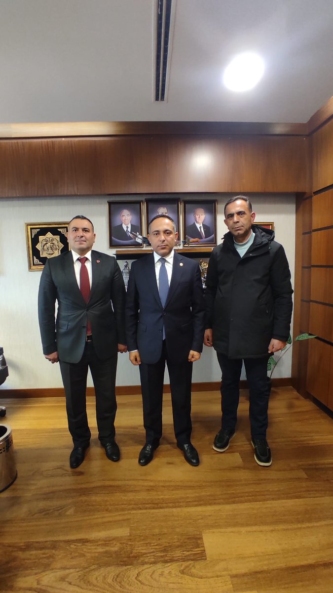 Bugün  <a href="/TBMMresmi/">TBMM</a> de <a href="/TmsyGaziler/">T.M.S.Y GAZİ SAYILMAYANLAR</a> başkanımız  <a href="/ErtugrlGaziTmsy/">ERTUĞRUL GAZİ DEMİR</a> Yönetim Kurulu Üyemiz <a href="/aydem057/">Aytekin Demirel</a> birlikte <a href="/TBMMresmi/">TBMM</a> de <a href="/MHP_Bilgi/">MHP</a> Konya milletvekili Sayın <a href="/kocakkonuralp/">Konur Alp Koçak</a> ziyaret edilmişir.
Bu Ziyaret kapsamında Sayın <a href="/kocakkonuralp/">Konur Alp Koçak</a> ile <a href="/TmsyGaziler/">T.M.S.Y GAZİ SAYILMAYANLAR</a>  vatan evlatlarının Gazilik