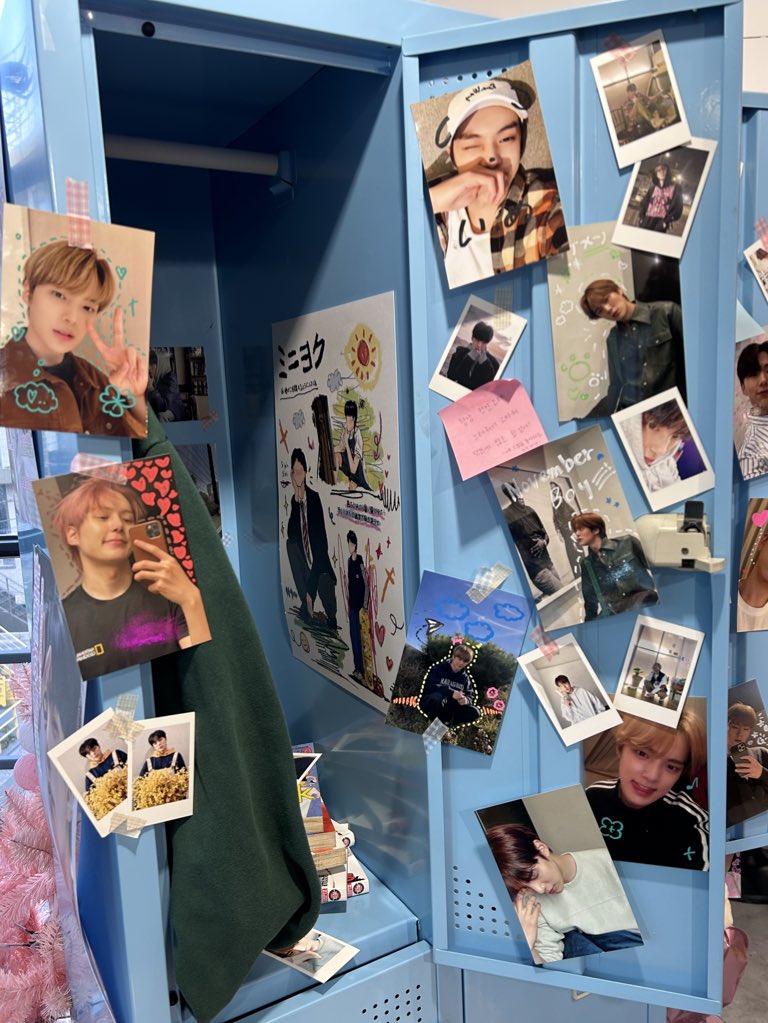 mhkhx9311's tweet photo. #설익은_청춘
#그_시절의_너를_좋아해
공지 떴을 때부터 가장 가고 싶었던 느낌 좋은 카페 ♡ 
민혁이와 기현이의 생일 마무리를 이곳에서 할 수 있어서 너무 행복했어요🥹 https://t.co/APtMt8KBbE