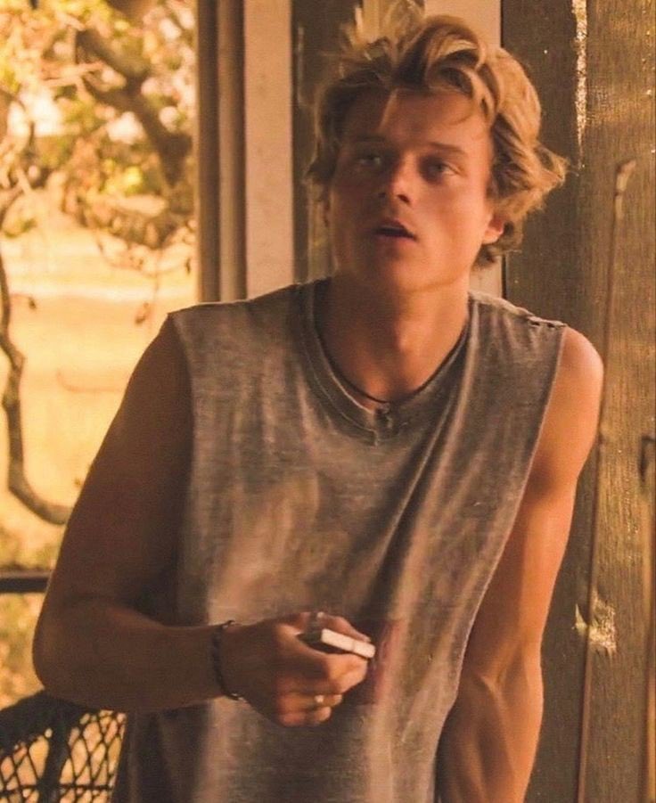 sinto sua falta jj da primeira temporada :(