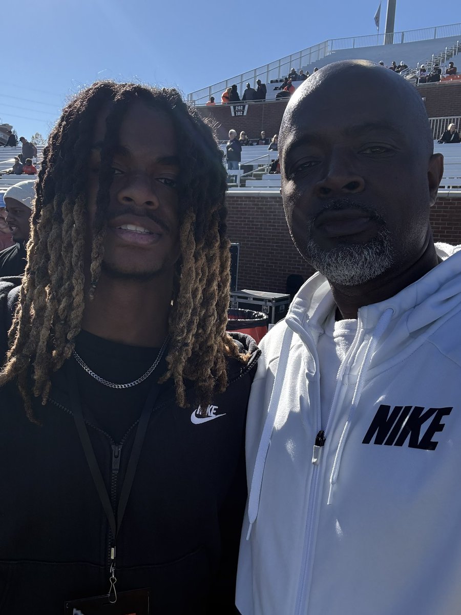 Thank you <a href="/MercerFootball/">Mercer Football</a> for inviting <a href="/Elijah_Harrisss/">Elijah Harris</a> for the visit! Appreciate the love <a href="/CoachJones_25/">Fred Jones</a>! Glad we witnessed The Bears winning the 2024 SOCON Championship! <a href="/NCAAFootball/">NCAA Football</a> <a href="/NAIAFBALL/">NAIAFBALL</a> <a href="/RecruitGeorgia/">Recruit Georgia</a> <a href="/DAWGHZERECRUITS/">Dawg House Recruiting</a> <a href="/WRHitList/">WR Hit List</a> <a href="/WJBFSports/">WJBF Sports</a> <a href="/seantiernan8/">Sean Tiernan</a>