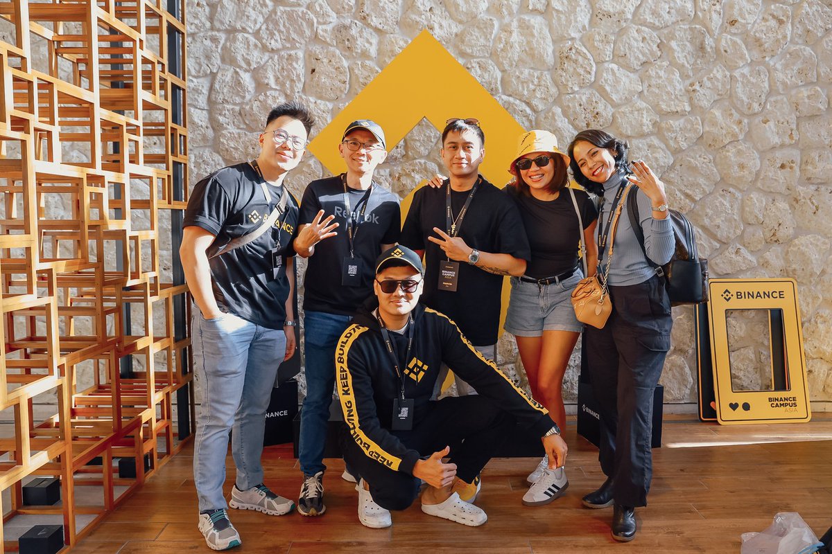 Binance tweet media