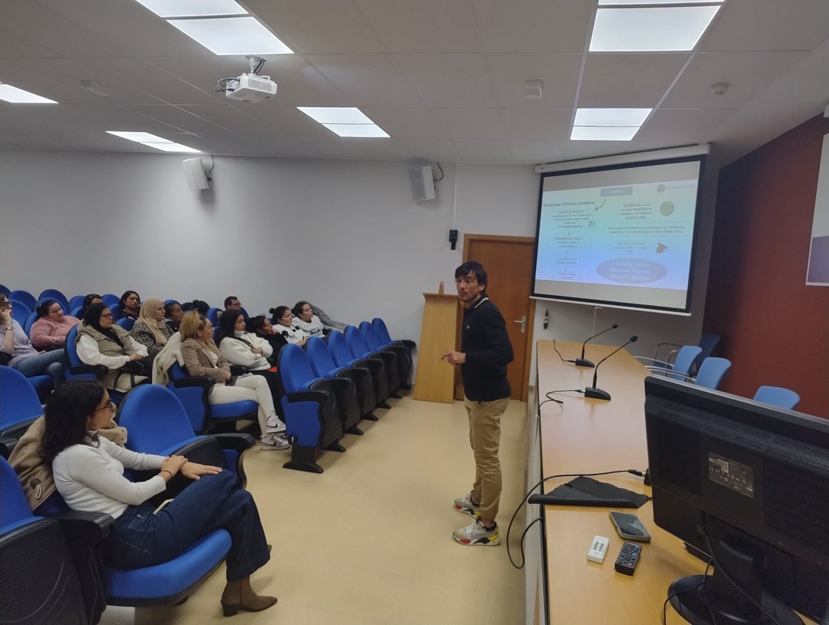 UVadivulga tweet media