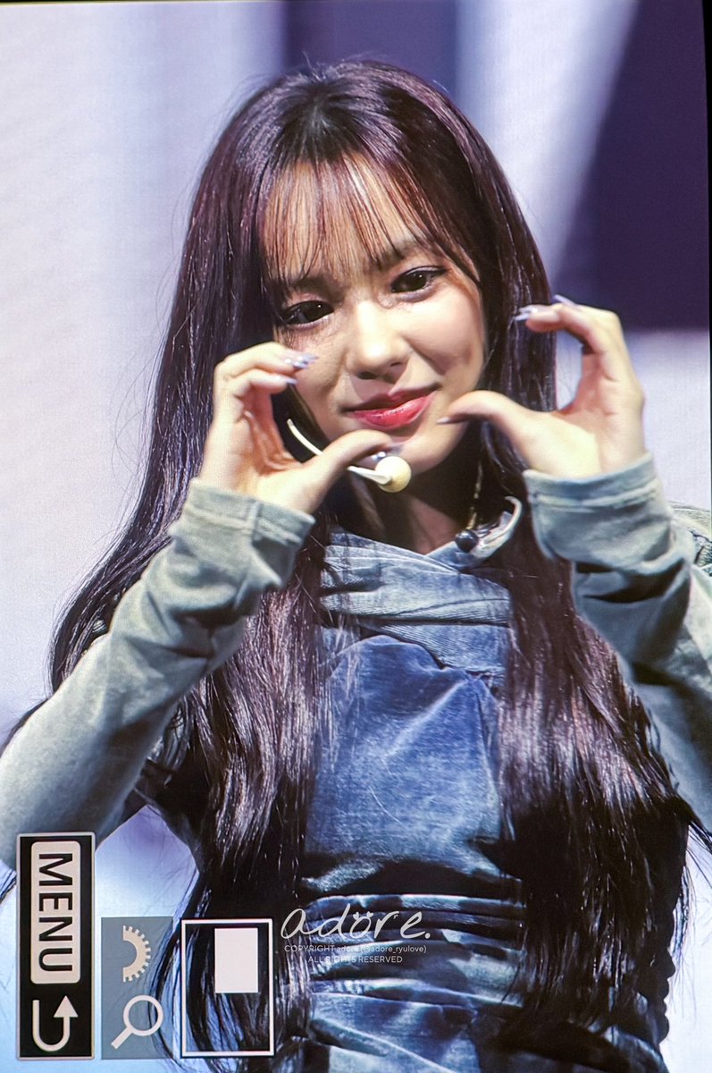 adore_ryulove's tweet photo. 241125 쇼케이스

#IZNA #이즈나
#RYUSARANG #유사랑 https://t.co/pXq4FRyLNL