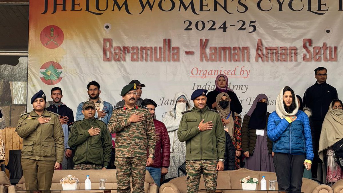 Chetanp17033667's tweet photo. Glimpse of 4th Edition Jhelum Women cycle rally 2024 was organised by #daggerdivision in collaboration with #jammuandkashmirtourism 
#heathlylifestyle
#Baramullatokamanpost https://t.co/KPam9JdmpQ