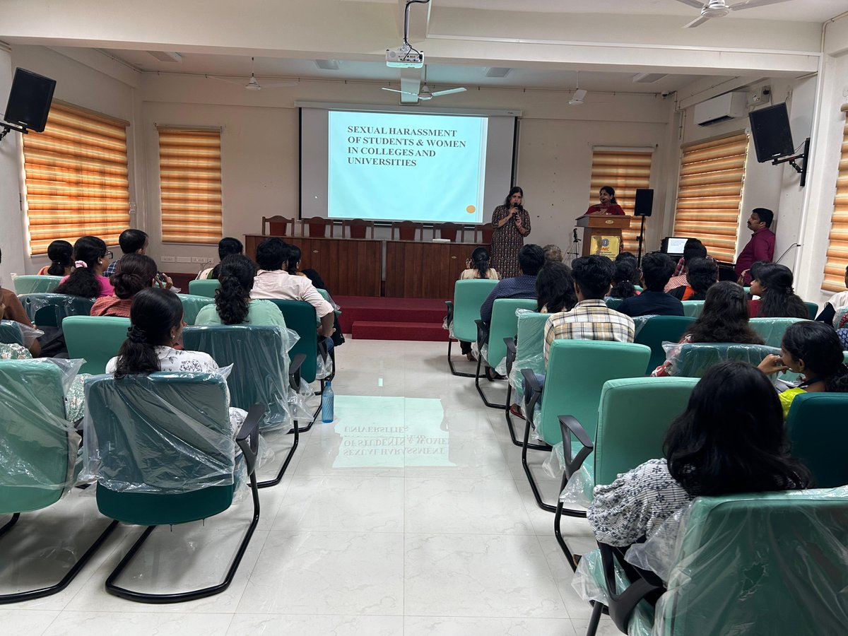 iimckottayam's tweet image. As part of the International Day for the Elimination of Violence against Women, an awareness session on "Sexual Harassment of Women at Workplace" was conducted at IIMC Kottayam.
#EliminationOfViolenceAgainstWomen #StopHarassment #SafeWorkplace #GenderEquality