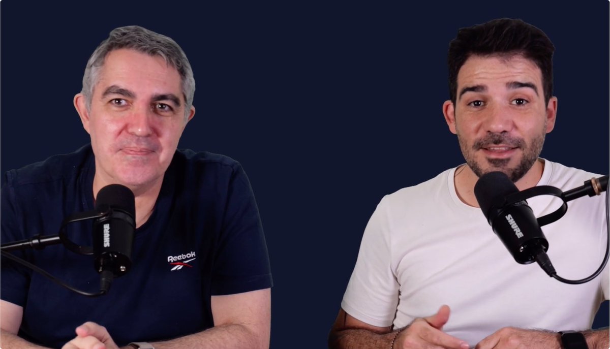 CodelyTV's tweet photo. Anunciamos la primera de las novedades de esta semana de lanzamientos 😊

El año pasado hicimos una formación con José Carlos sobre temas de management y nos encantó la visión al respecto que tiene y la forma de compartirlo.

Sentimos que estábamos siendo unos privilegiados por poder ser de los pocos que accedían a una formación con un contenido difícil de encontrar y en base a experiencias reales.

Le propusimos trasladar ese enfoque a un curso "con el sello Codely", pero que fuera mucho más ambicioso. Cubriendo aspectos mucho más amplios. Desde los básicos como "dar y recibir feedback" hasta aspectos más complejos como "Crear estrategias o alinear al equipo".

A José Carlos no sólo le gustó la idea, si no que ya llevamos trabajando en ello 3 meses y está siendo un lujo poder ir de la mano en un proyecto así.

Hoy lanzamos la preventa del curso con un ofertón para las primeras 50 personas. Os contamos un poco de qué va a ir 👇