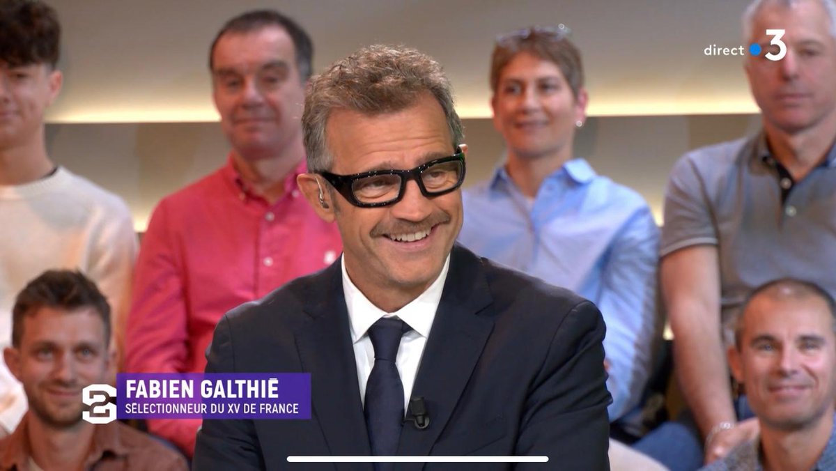 #Audiences l #France3 

🔥 Records de saison hier pour le magazine #Stade2 présenté par Matthieu <a href="/lartot/">Matthieu Lartot</a>, avec l'entraîneur du #XVdeFrance <a href="/FGalthie/">Fabien Galthié</a> en invité de marque

🔷 1.7 millions de téléspectateurs 
🔷 8,2% de PdA

▶️ Retrouvez l'émission sur france.tv
