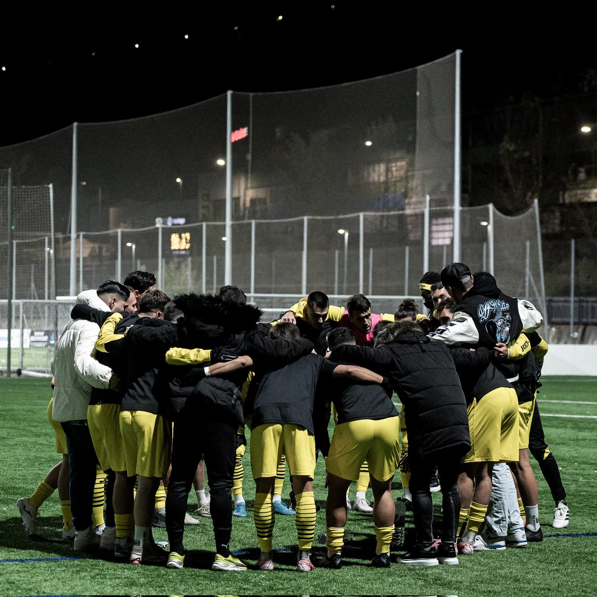 UEStaColoma's tweet photo. 🟡⚫ +3 ✅ 

#somiarengran 
#somcolomencs 
#ForçaUE🐿️ 
#lligamultisegurassegurances https://t.co/MULIj3bY4O