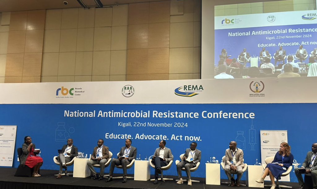 amr_initiative's tweet image. We&apos;re happy to be represented at the recent National  #AMRConference.@Dr_Laurien_ discussed on Interprofessional Collaboration for effective AMR Control &amp;amp; emphasized the critical role of #veterinarians in combating AMR &amp;amp; AMS advancement within the #OneHealth framework. #WAAW2024