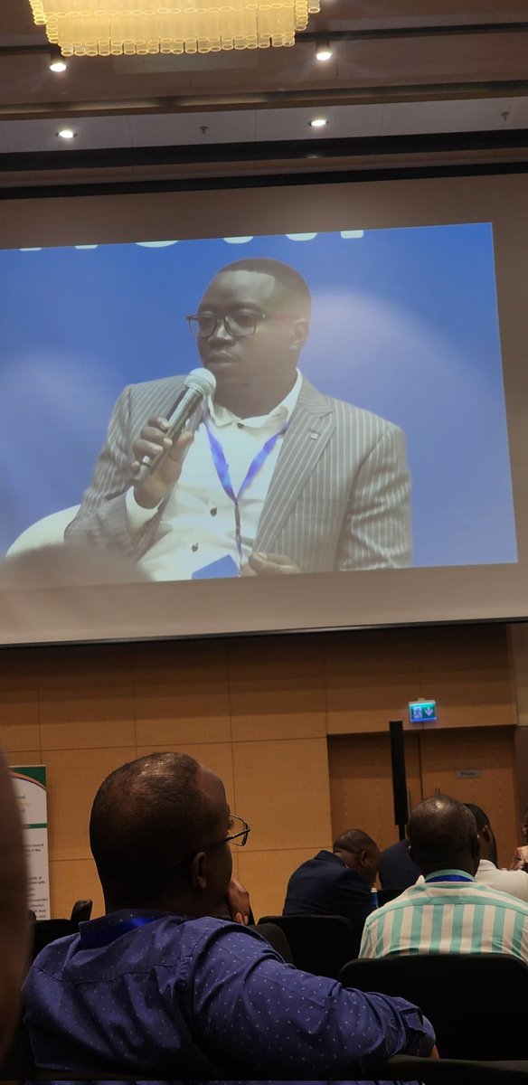 amr_initiative's tweet image. We&apos;re happy to be represented at the recent National  #AMRConference.@Dr_Laurien_ discussed on Interprofessional Collaboration for effective AMR Control &amp;amp; emphasized the critical role of #veterinarians in combating AMR &amp;amp; AMS advancement within the #OneHealth framework. #WAAW2024