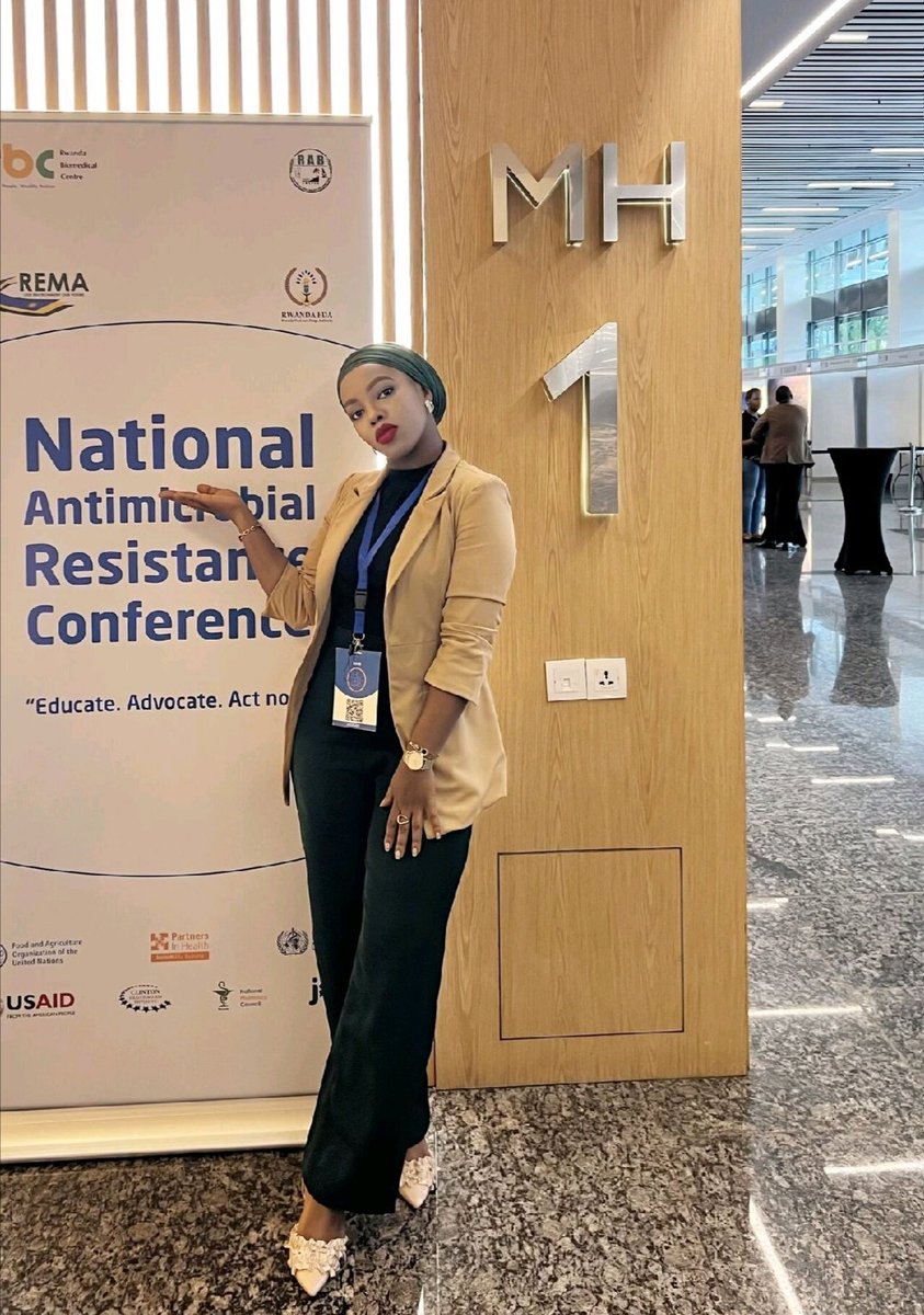 amr_initiative's tweet image. We&apos;re happy to be represented at the recent National  #AMRConference.@Dr_Laurien_ discussed on Interprofessional Collaboration for effective AMR Control &amp;amp; emphasized the critical role of #veterinarians in combating AMR &amp;amp; AMS advancement within the #OneHealth framework. #WAAW2024