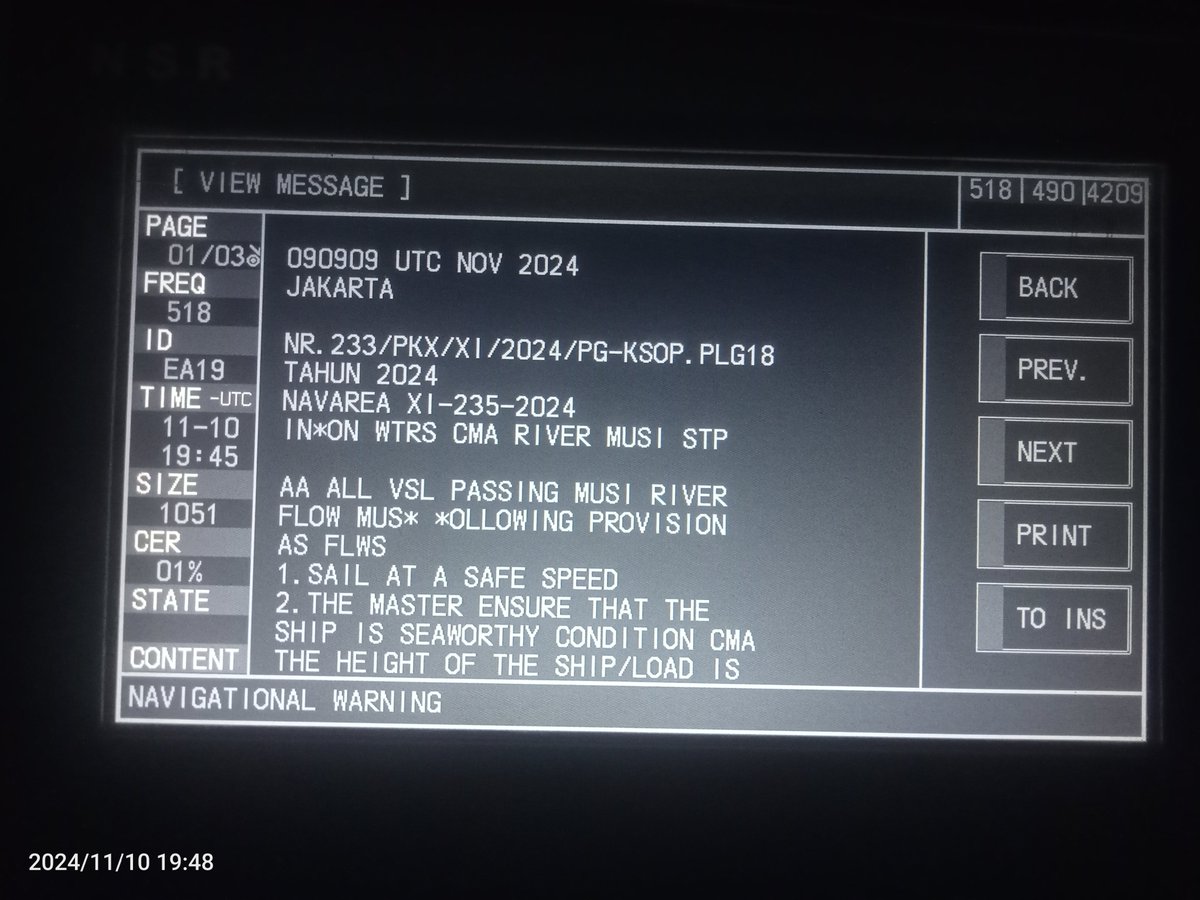 Untuk Kapal atau Muatan batubara yang Airdraftnya di atas 8mtr, Sedikit aza kesempatan untuk mengolong jembatan ampera