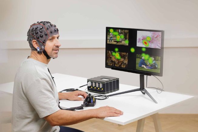 ChristophGuger's tweet image. 🚀 After 2 years of work: The Perfect Duo for High-Precision Neurotech Experiments: g.HIamp &amp;amp; Tobii Pro Fusion Eye-Tracker #gHIamp #TobiiProFusion

🔗 Learn more: gtec.at/g-hiamp-and-to…
🔗A blog about the combination of EEG and eye-tracking: gtec.at/2024/10/25/eeg…