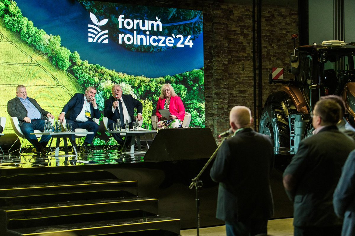 Ministerstwo Rolnictwa i Rozwoju Wsi (@mrirw_gov_pl) on Twitter photo 🍀Minister <a href="/CzSiekierski/">Czesław Siekierski</a> uczestniczył w Forum Rolniczym 🌾 orgaznizowanym corocznie przez <a href="/pomorska/">Gazeta Pomorska</a>. W tym roku wydarzenie to zostało zorganizowane w #Żnin.
Największe zainteresowanie uczestników Forum wzbudziła debata z udziałem Czesława Siekierskiego pn.: „Europejski Zielony 🍀Minister <a href="/CzSiekierski/">Czesław Siekierski</a> uczestniczył w Forum Rolniczym 🌾 orgaznizowanym corocznie przez <a href="/pomorska/">Gazeta Pomorska</a>. W tym roku wydarzenie to zostało zorganizowane w #Żnin.
Największe zainteresowanie uczestników Forum wzbudziła debata z udziałem Czesława Siekierskiego pn.: „Europejski Zielony