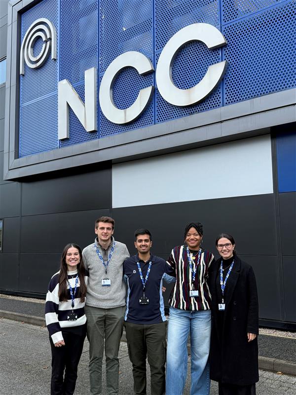 Congrats to our Early Careers colleagues who’ve completed their Engineering Graduate Schemes &amp; Apprenticeships &amp; welcome to our new Graduates &amp; Engineering Doctorate students joining us.

Our 2025 Graduate Scheme applications are now live!
Find out more: bit.ly/3Z2qgxr