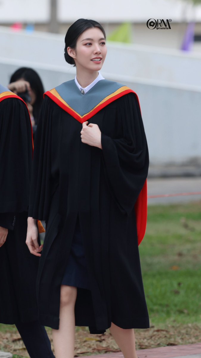 OrmKornnaphatCN's tweet photo. 😘😘😘

CONGRATS ORMKORN
#OrmSWUGradDay
#ormkornnaphat #ออมกรณ์นภัส https://t.co/eEGgZvQlaF