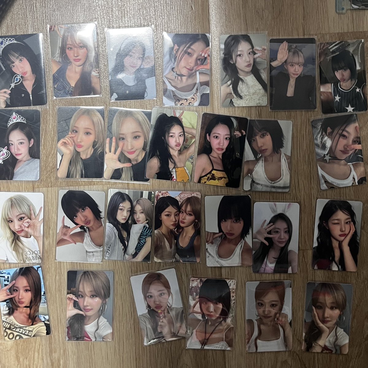 2do2dododo's tweet photo. 키오프 포카 일괄 양도
Pls dm 
ALL : 35.0

키오프 키씨 kiof pc poca kissoflife 쥴리 나띠 벨 할 julie haunel belle natty 팬싸 영통 대면 위드뮤 withmu set kissy road tradecard traca sign 싸포 싸폴 https://t.co/SKmJzPEJJF